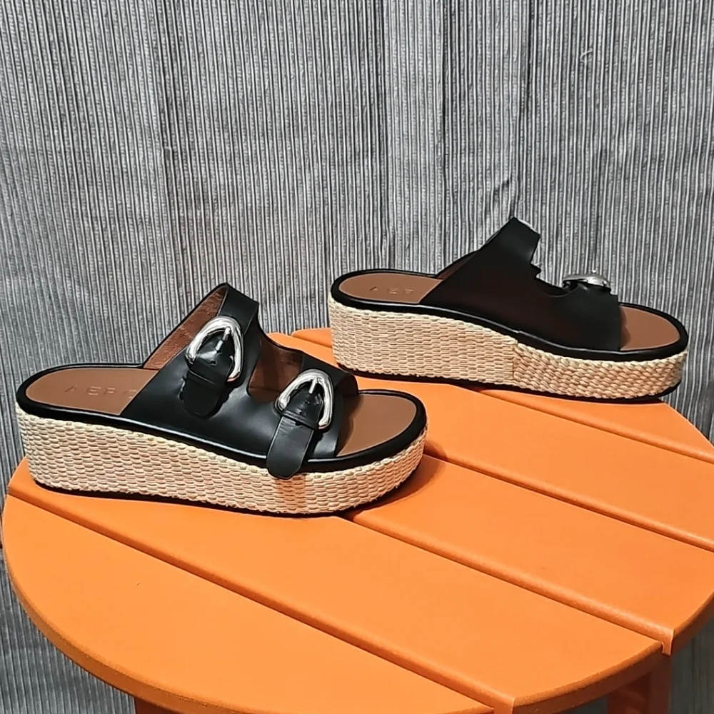 Aerosoles‎ Darcy Wedge Platform Double Buckle Sandal Women’s 7M NWOT Condition